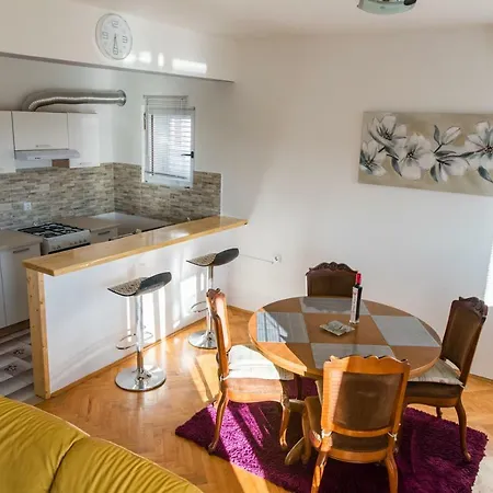 Apartment Zara